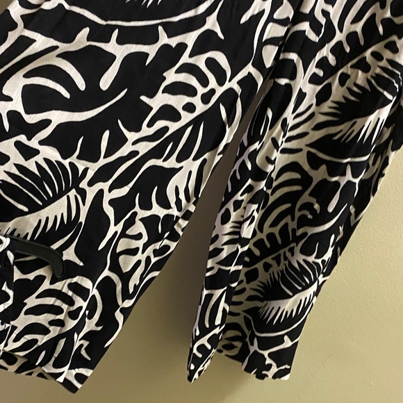 🆕 Rose & Olive Resort• 2 pc set - Picture 6 of 9